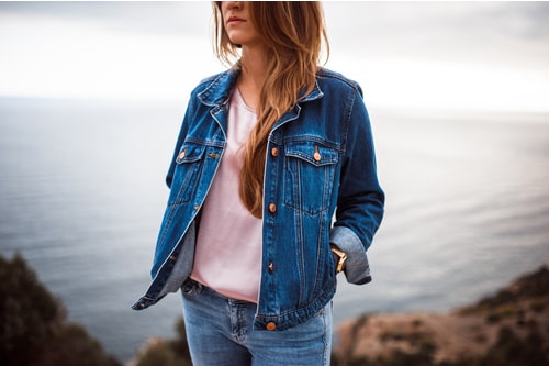 5 Ways To Dress For In-Between Seasons denim jacket